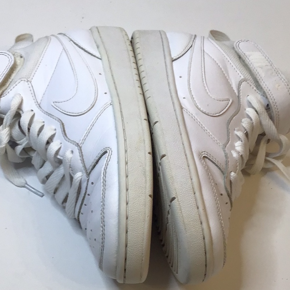 NIKE AIR WHITE UPPER SNEAKERS SZ 4.5Y - Picture 10 of 12